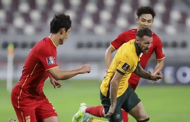 国足客场0-1沙特热议:伊万临场差到极致